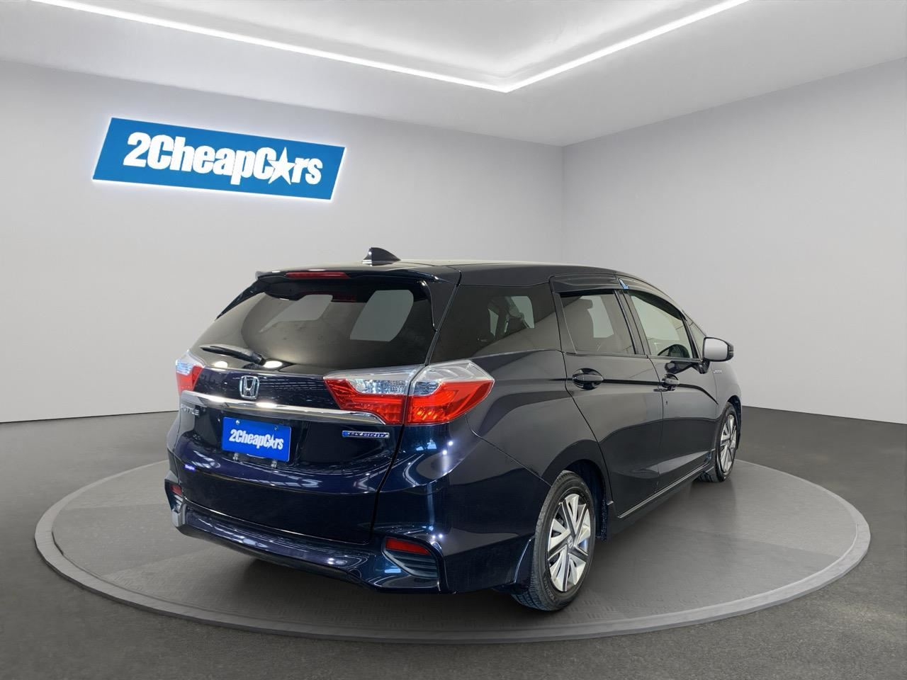 Vehicle image 5
