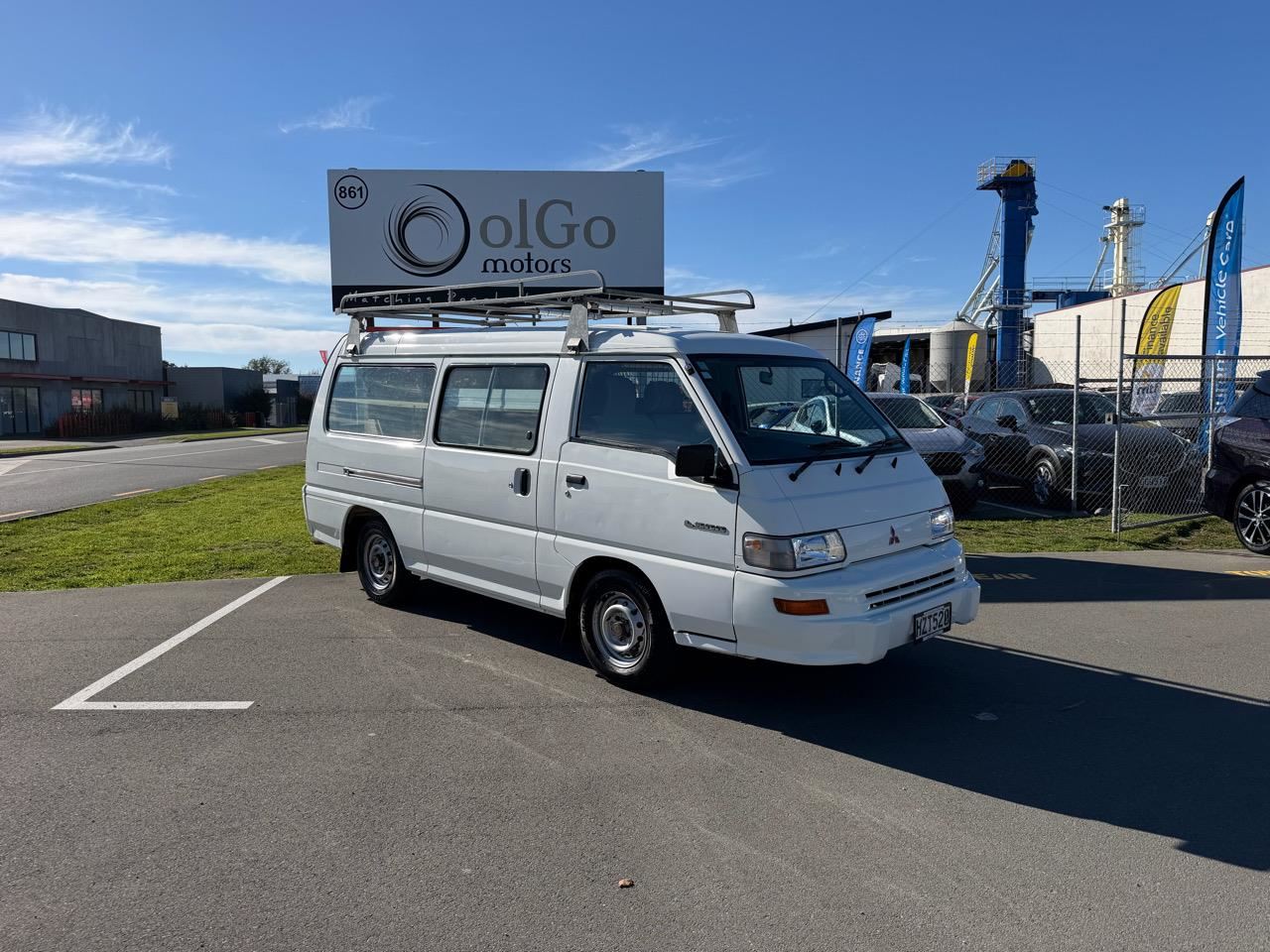 Vehicle image 1