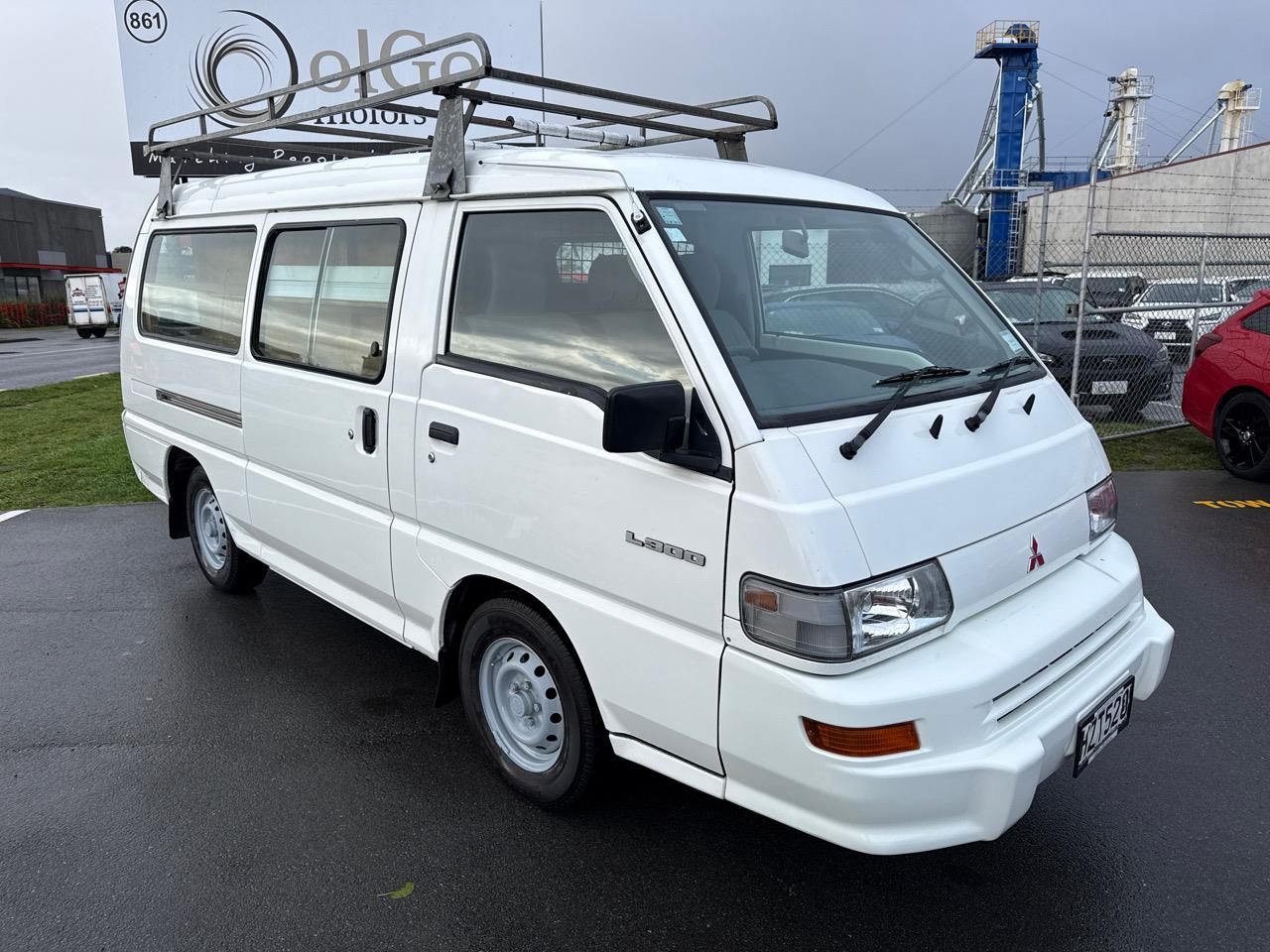 Vehicle image 2
