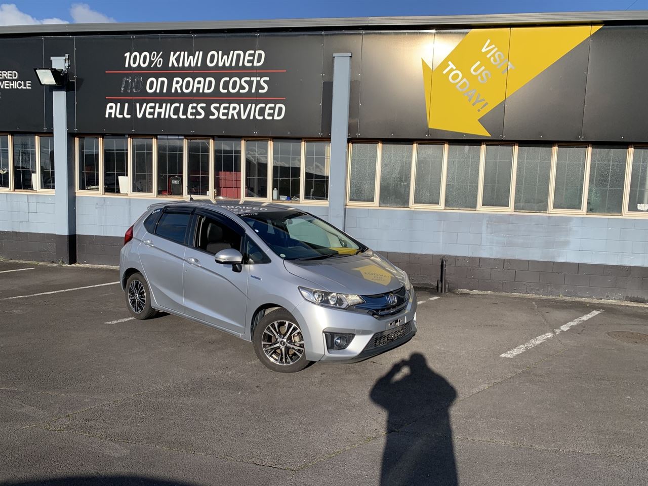 Vehicle image 4