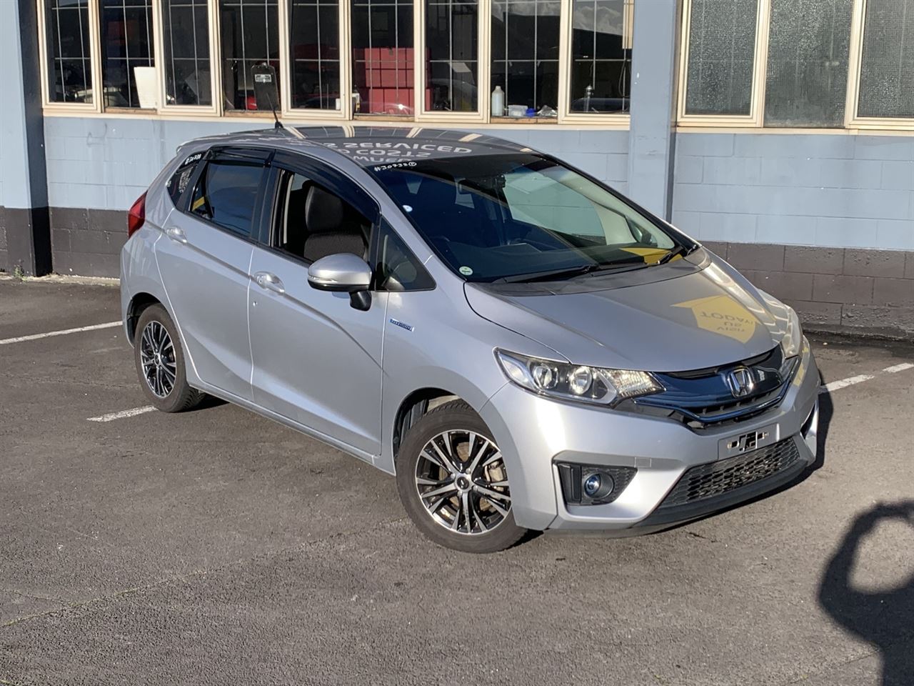 Vehicle image 5
