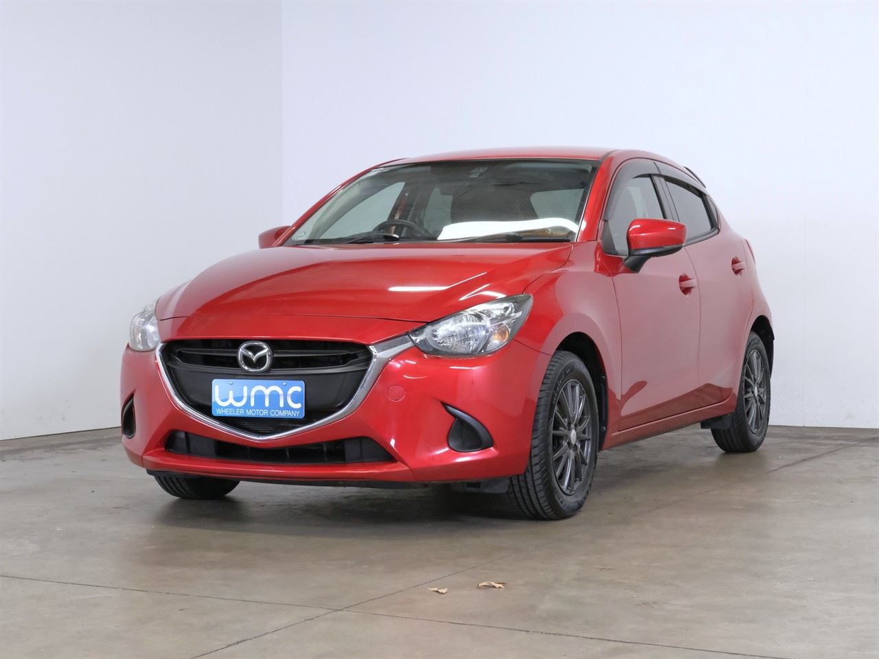 Vehicle image 4
