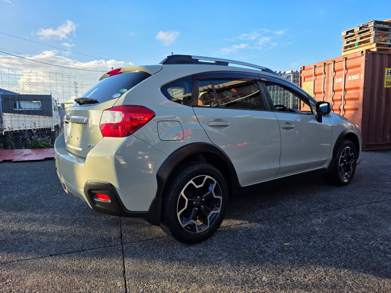 Vehicle image 5