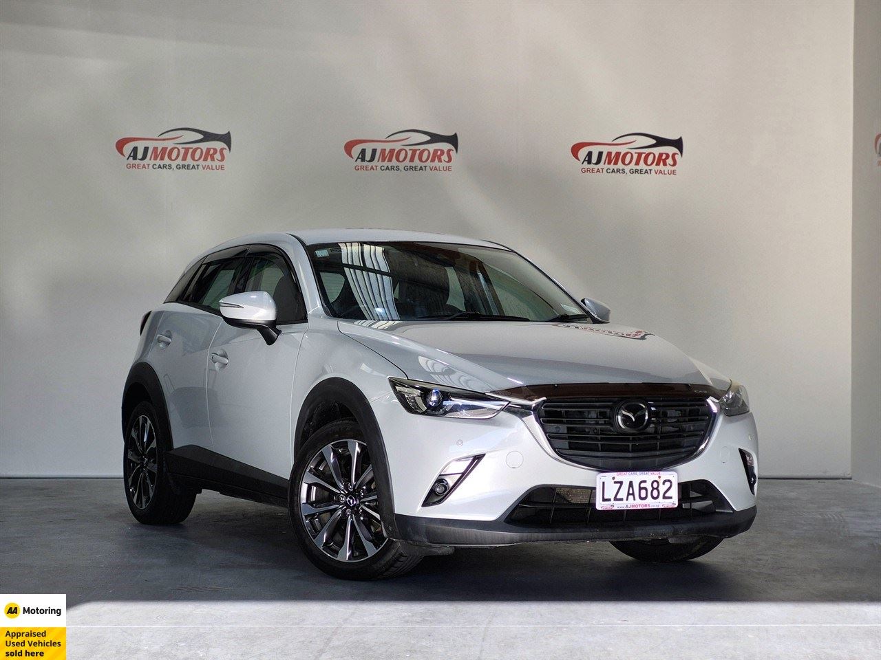 Vehicle image 1