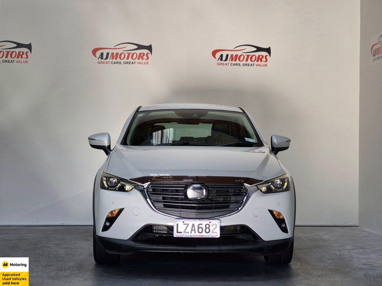 Vehicle image 2