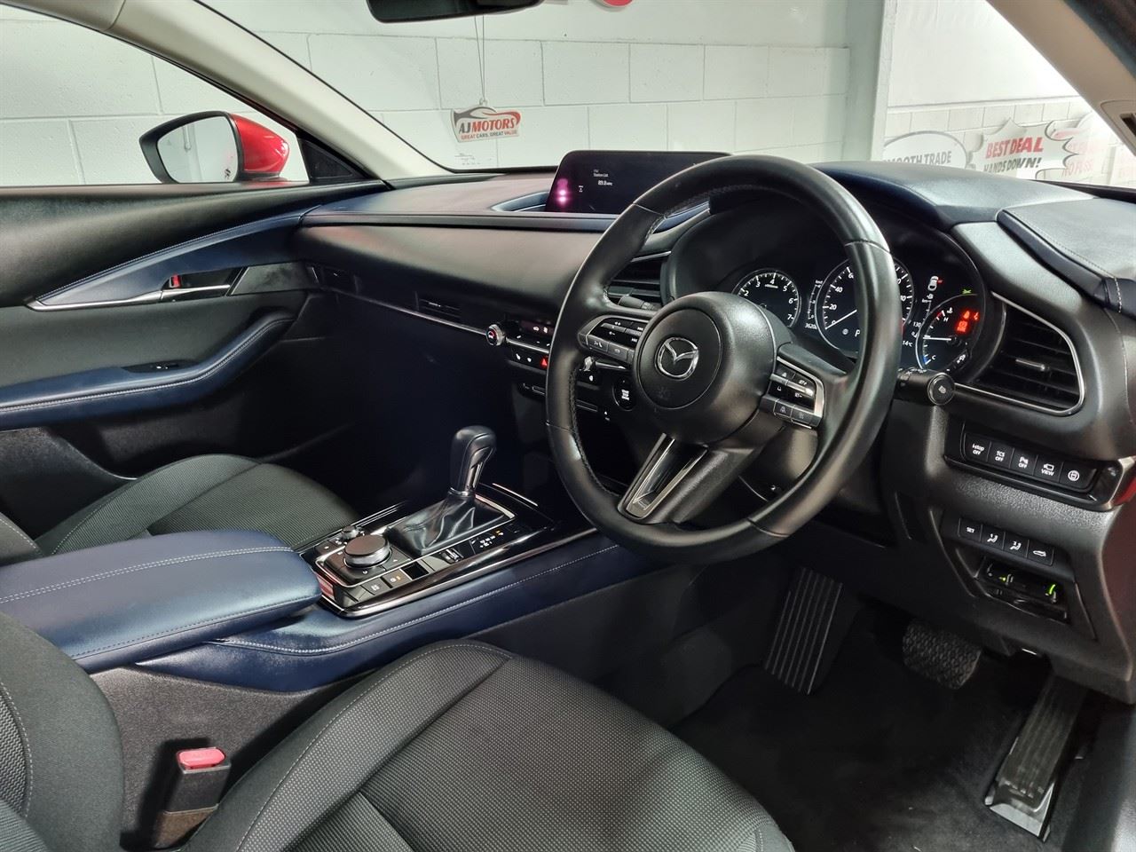 Vehicle image 3