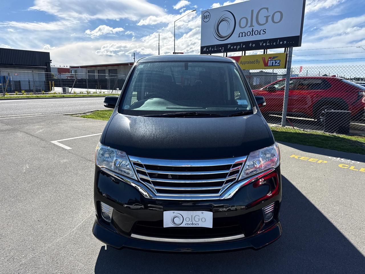 Vehicle image 3