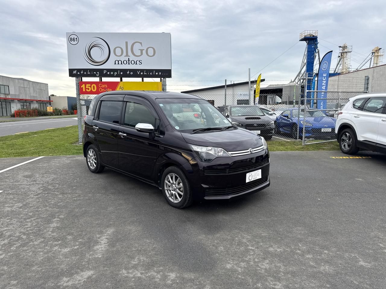 Vehicle image 1