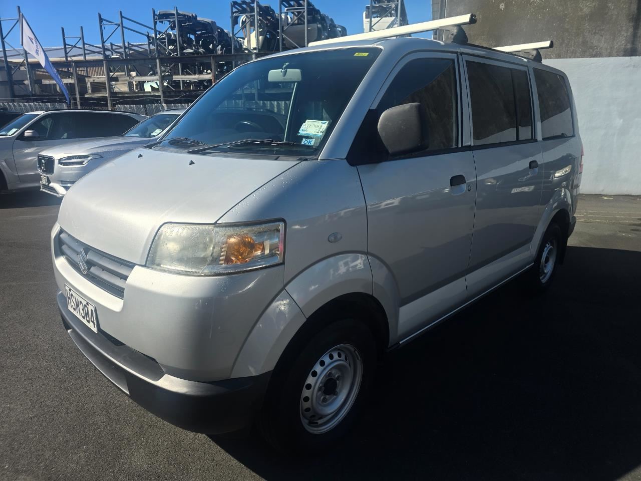 Vehicle image 3