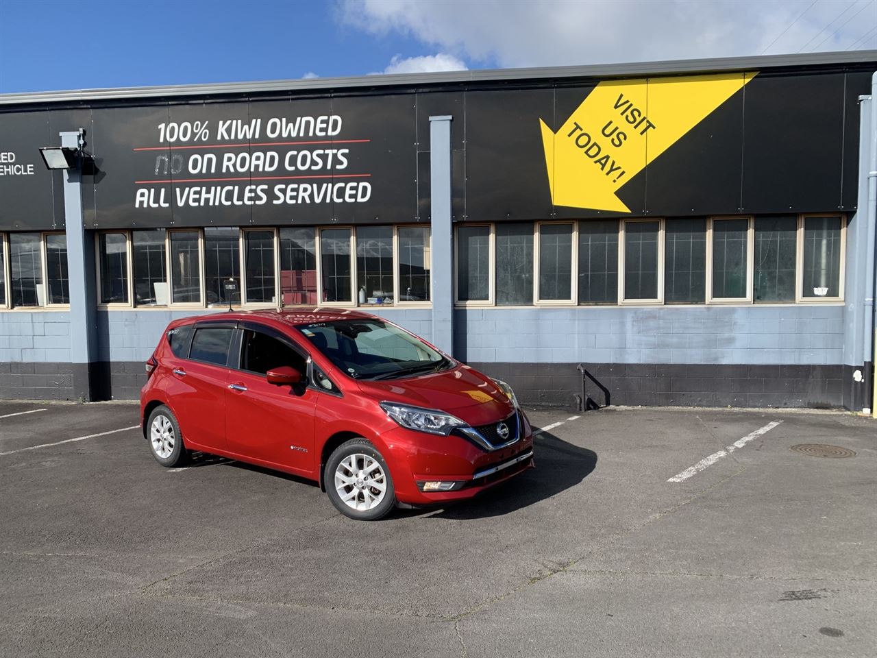 Vehicle image 4