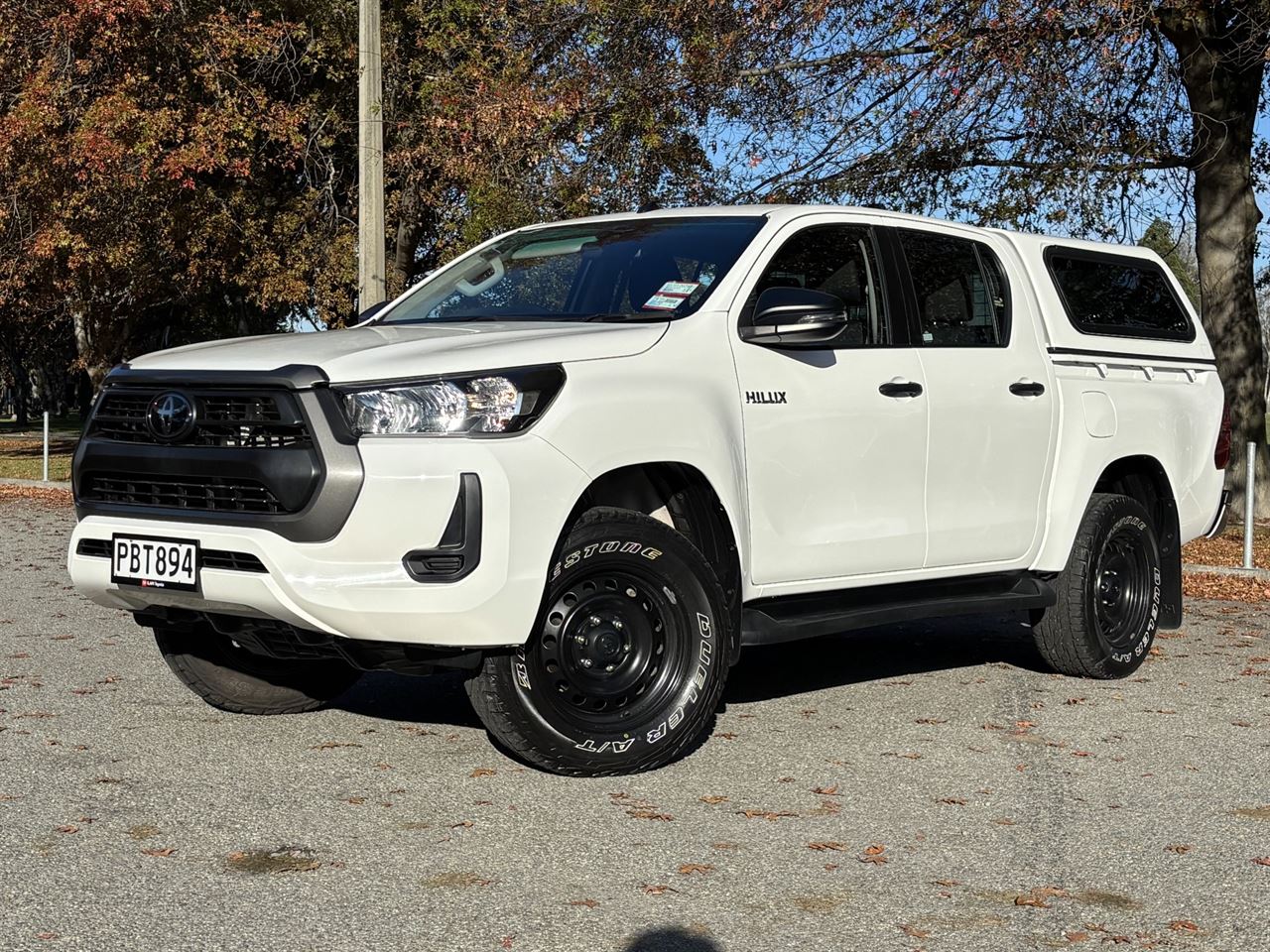 Vehicle image 3