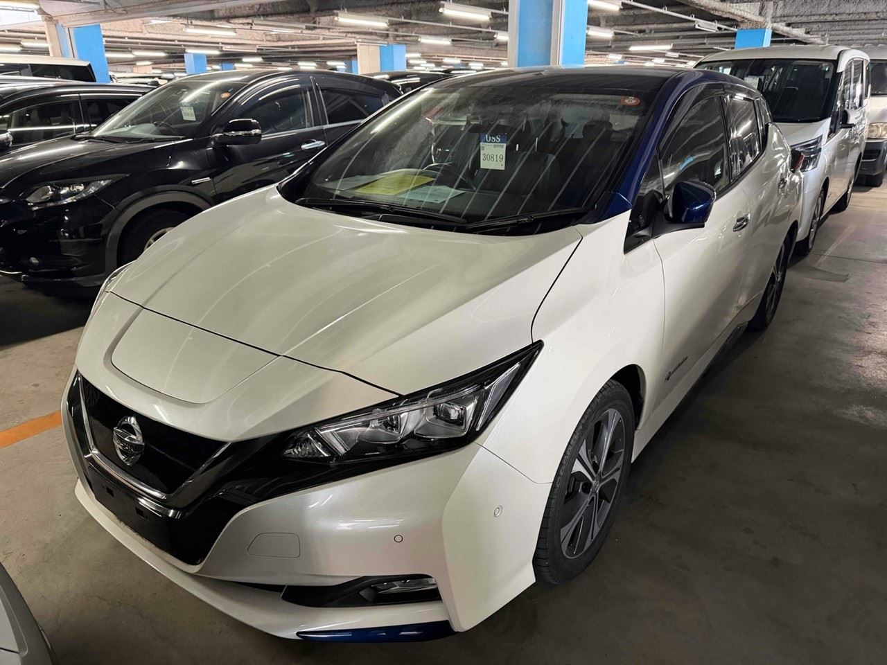 Vehicle image 2