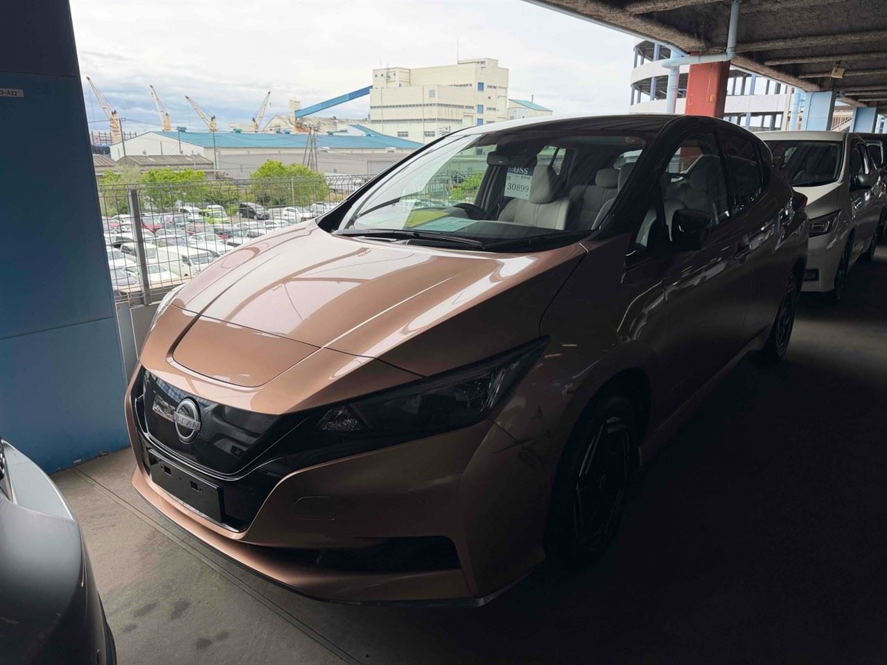 Vehicle image 3