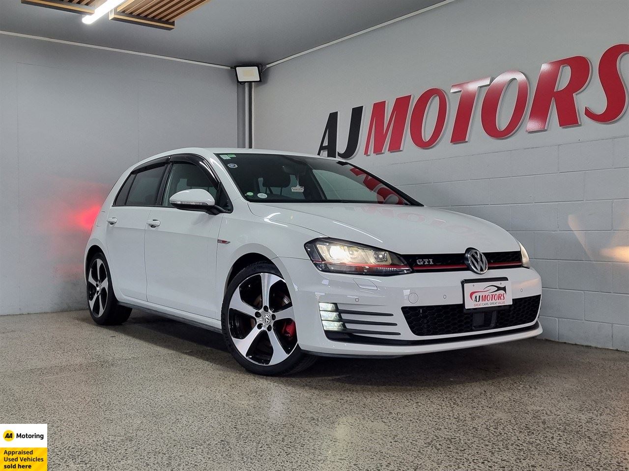 Vehicle image 1
