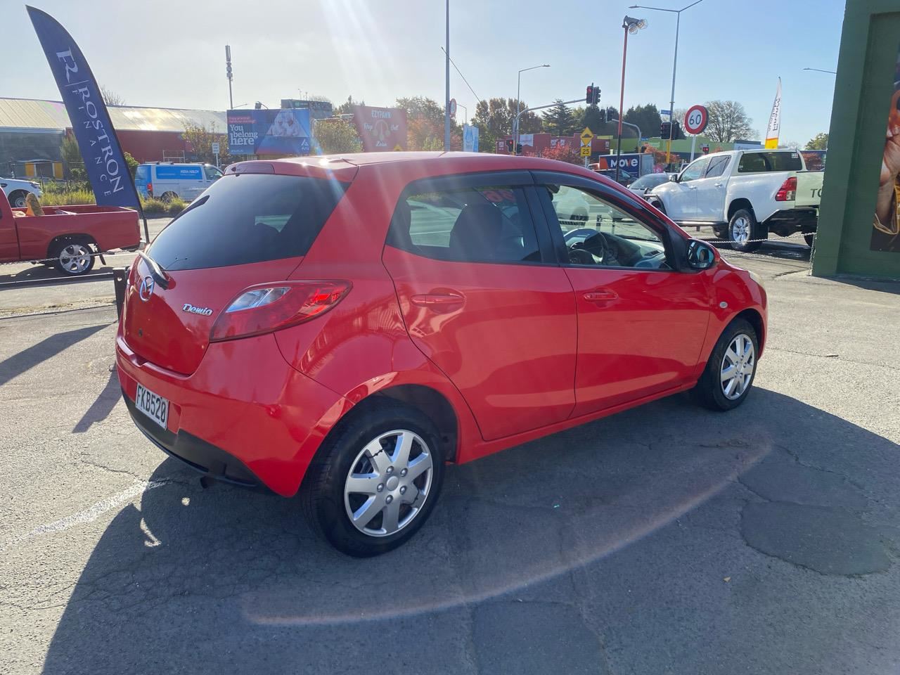 Vehicle image 5