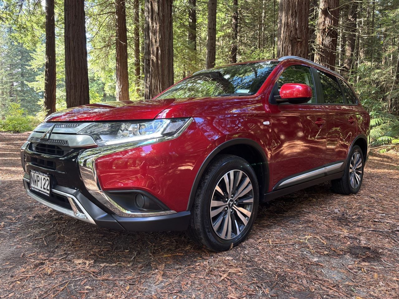 Vehicle image 3