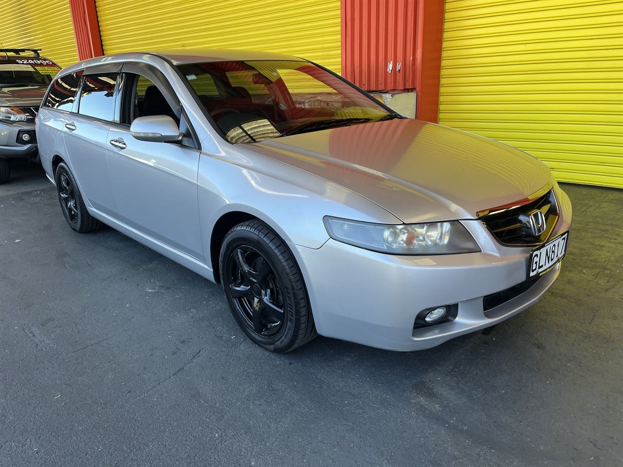 Vehicle image 1