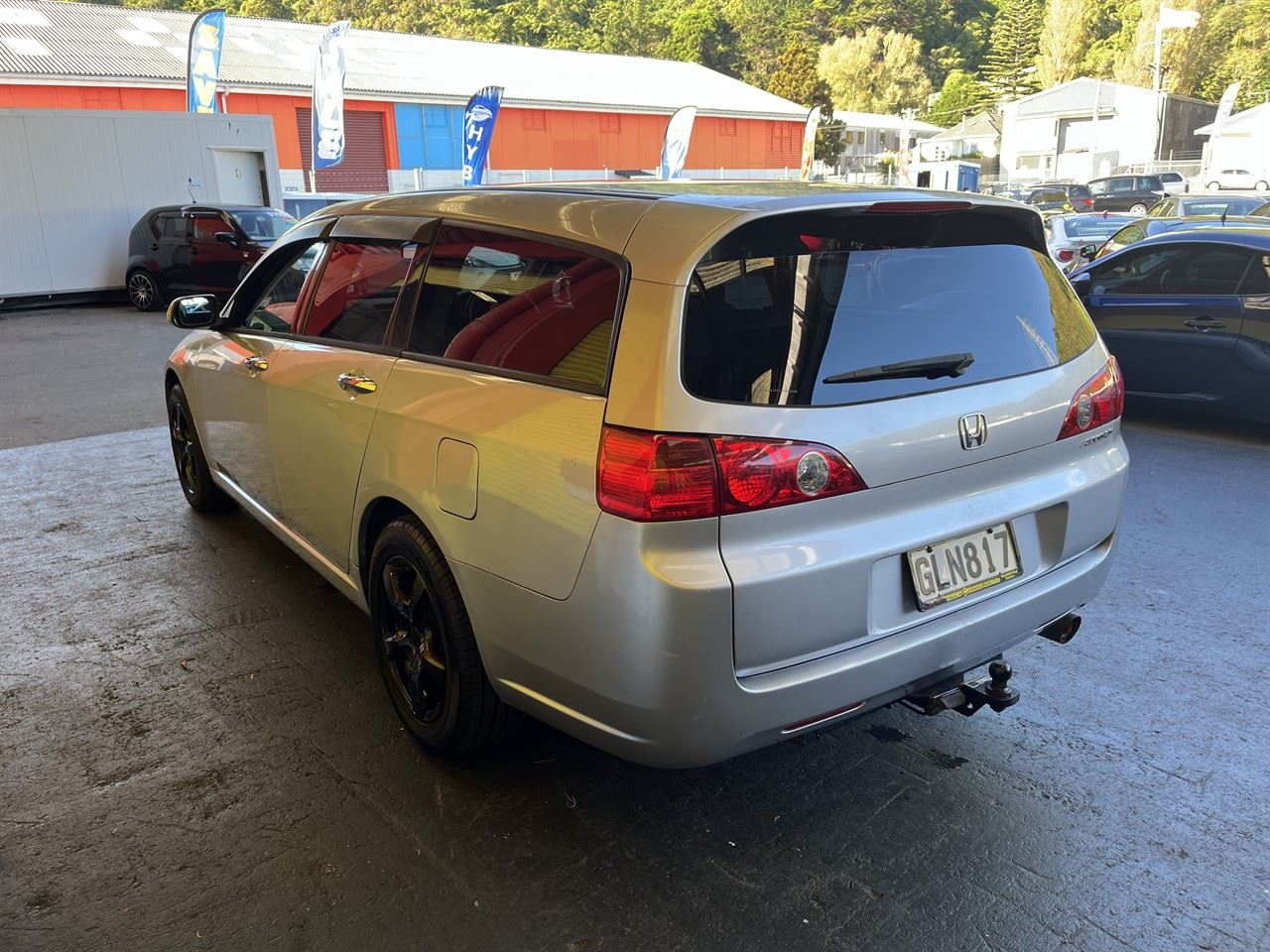 Vehicle image 4