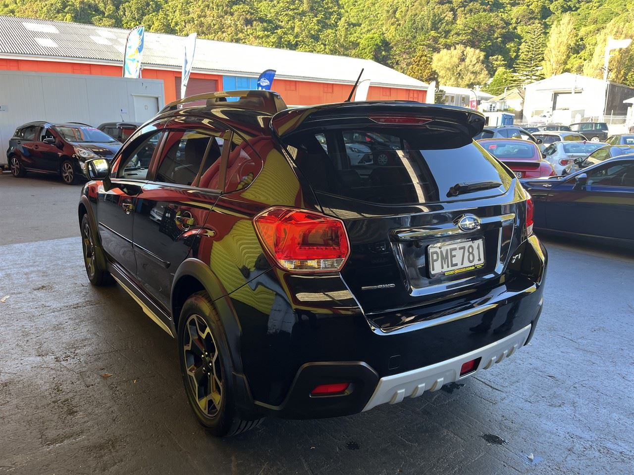 Vehicle image 4