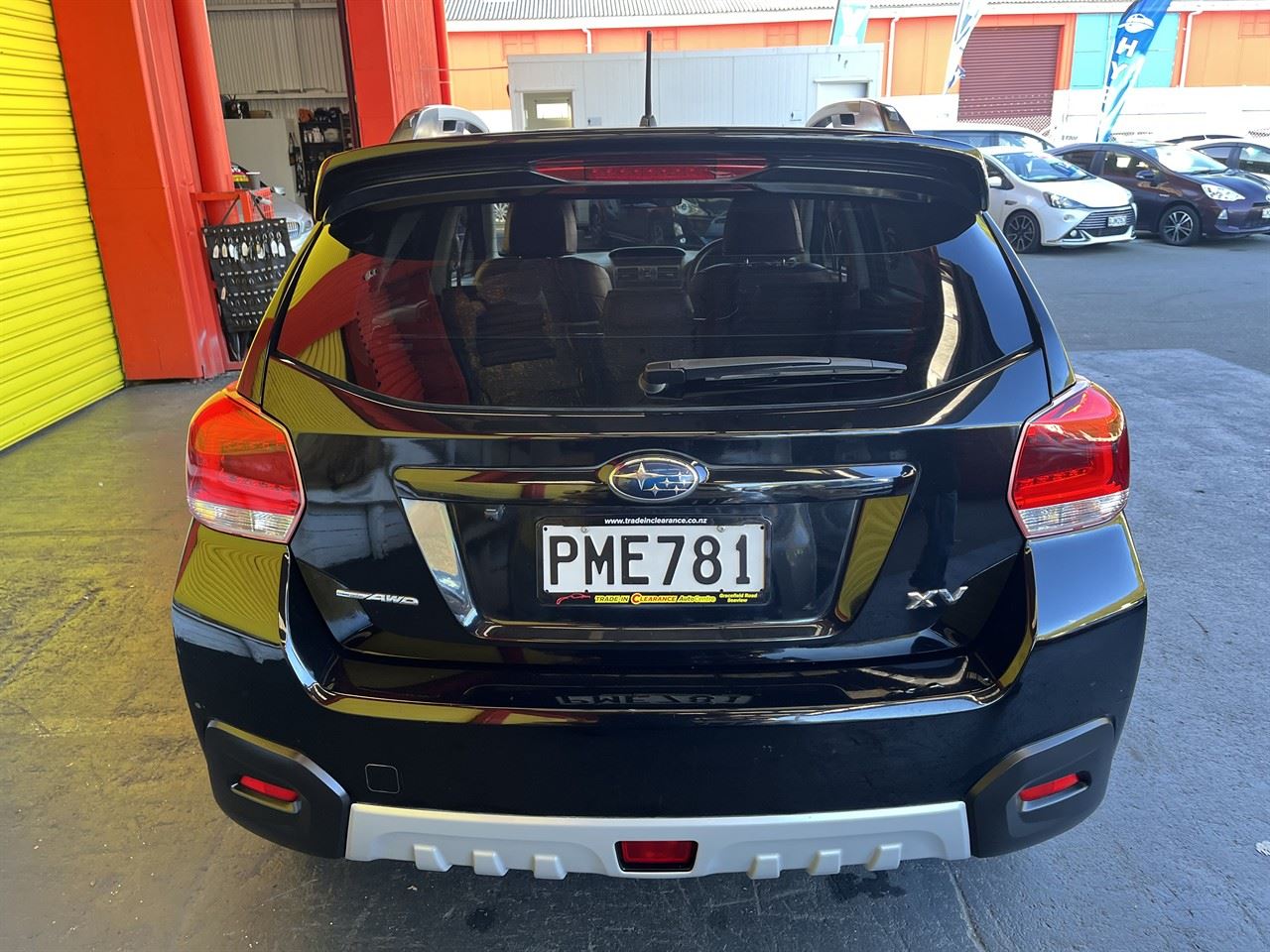 Vehicle image 5