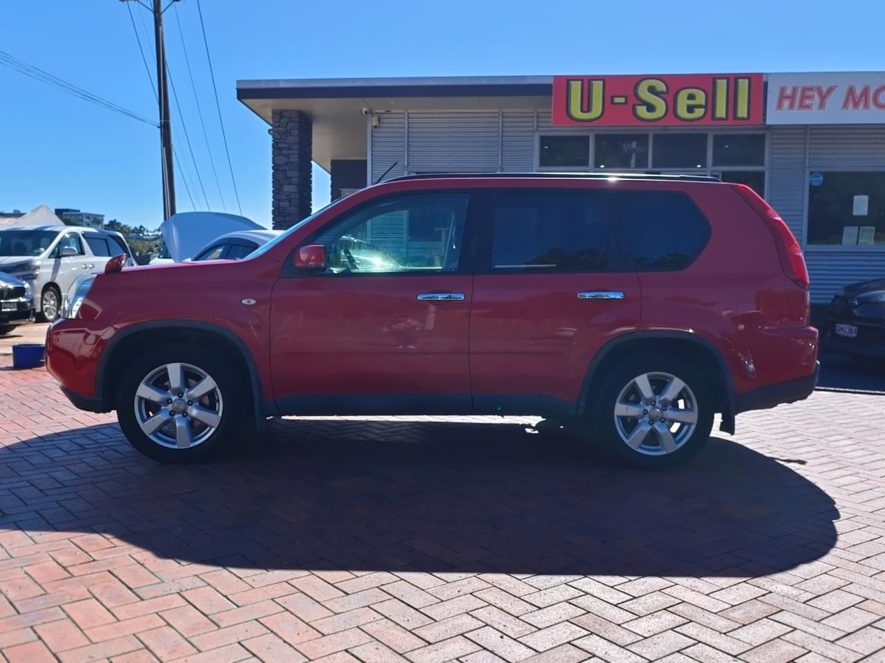 Vehicle image 4
