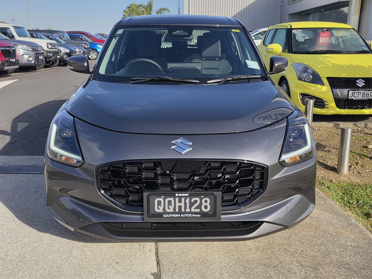 Vehicle image 3