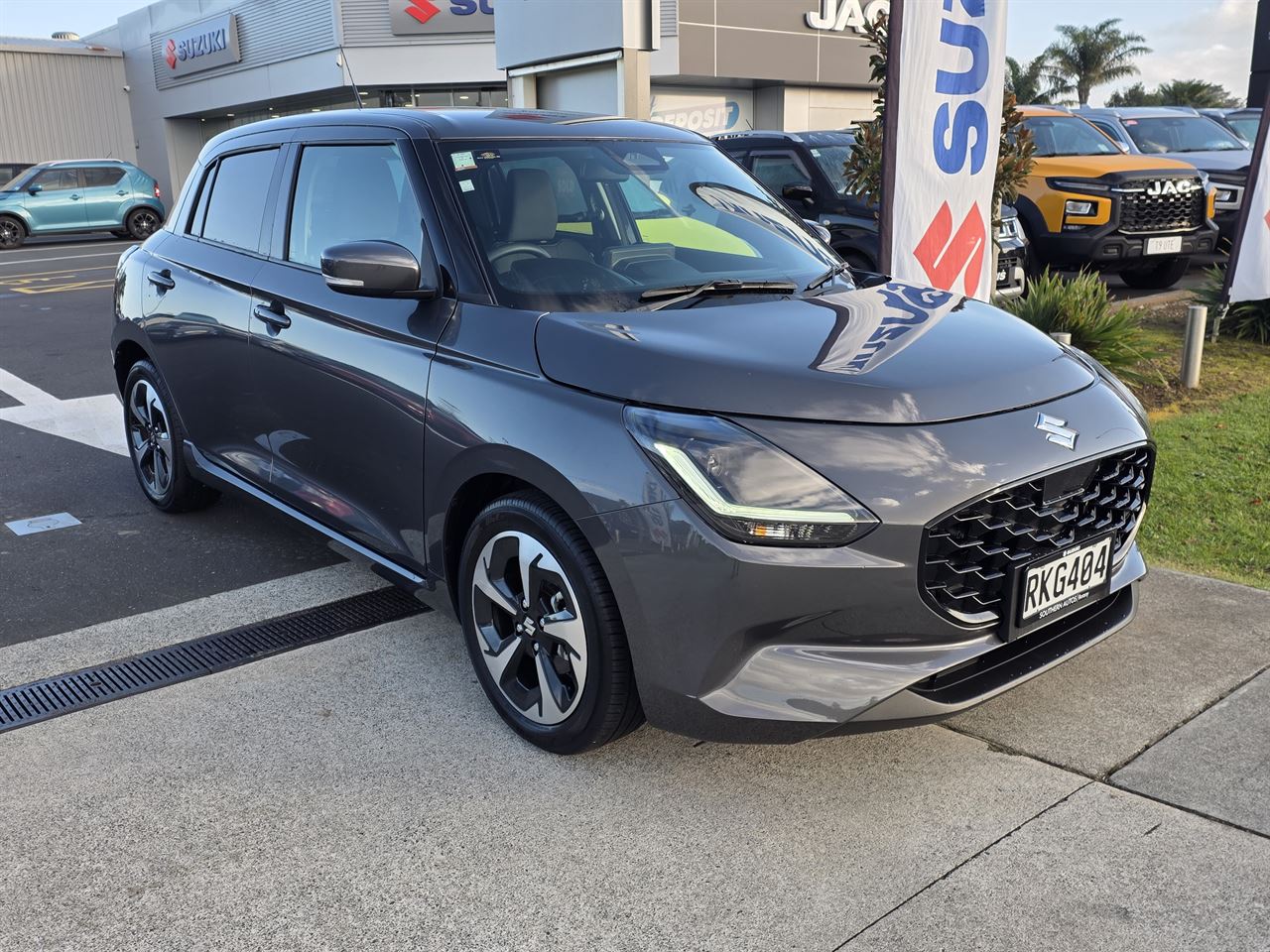 Vehicle image 1