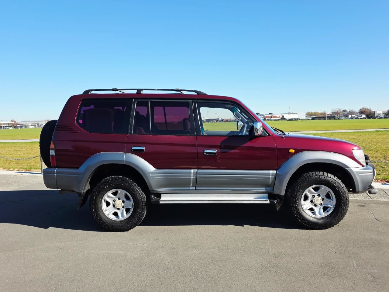 Vehicle image 2