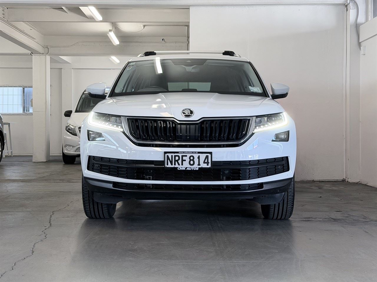 Vehicle image 4