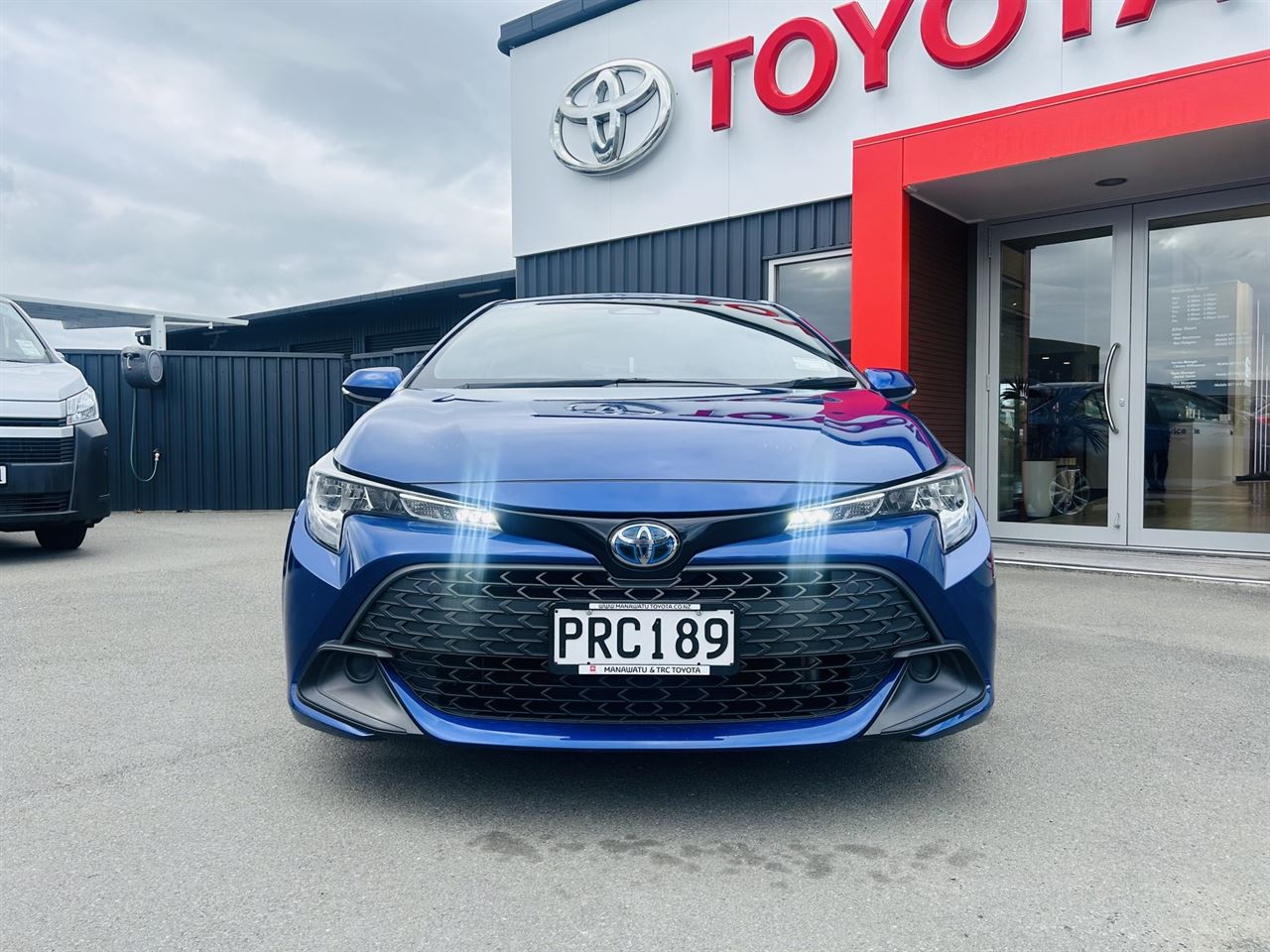 Vehicle image 2