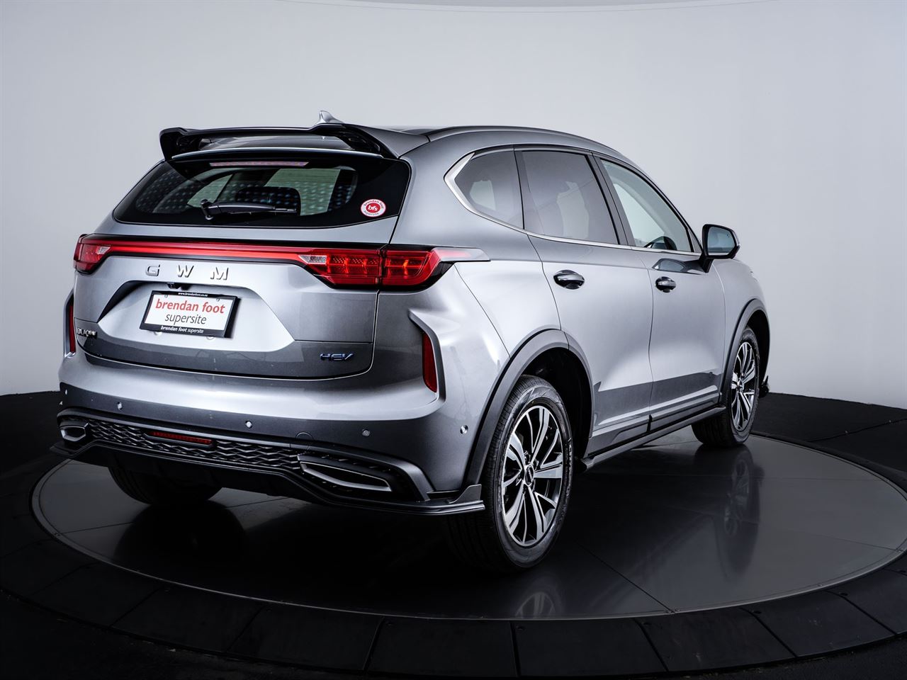 Vehicle image 3