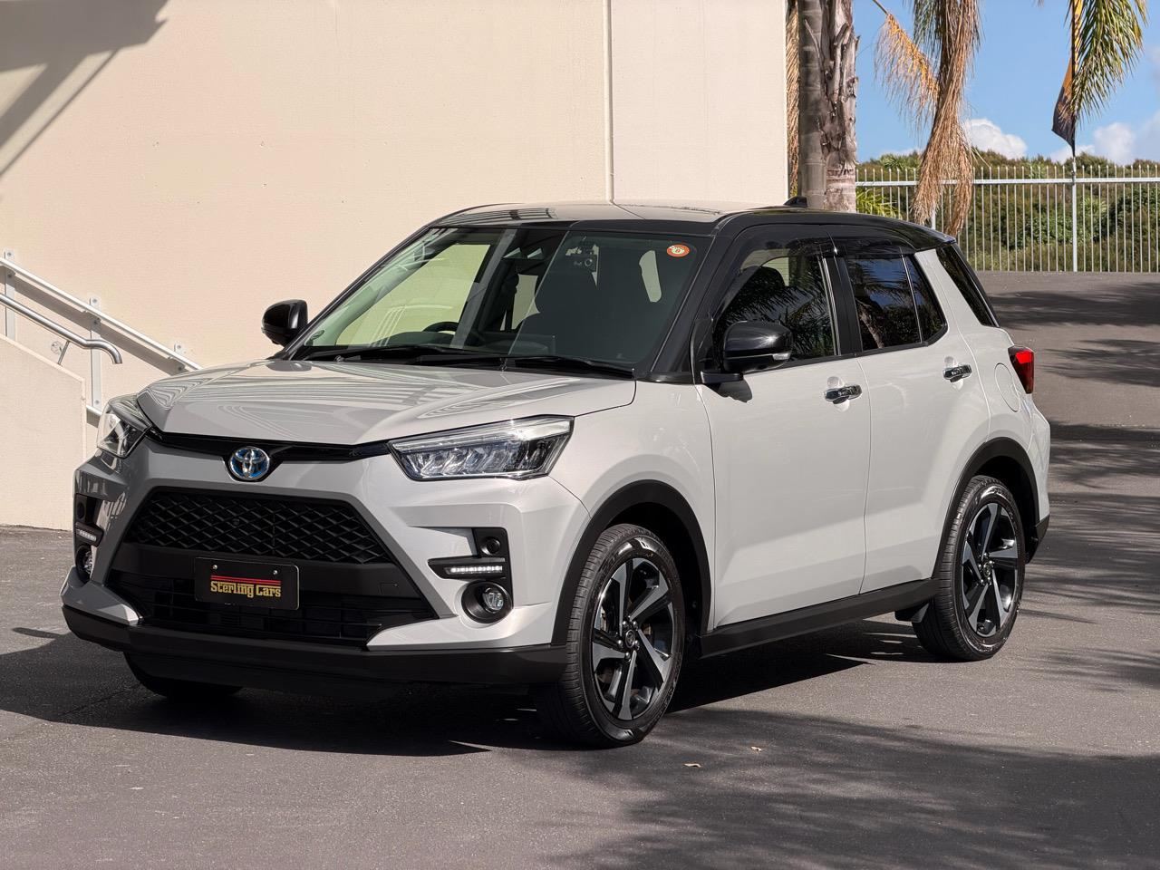Vehicle image 3