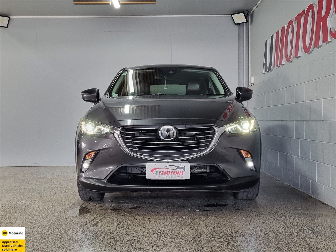 Vehicle image 2