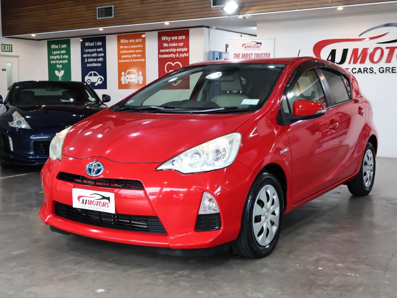Vehicle image 3
