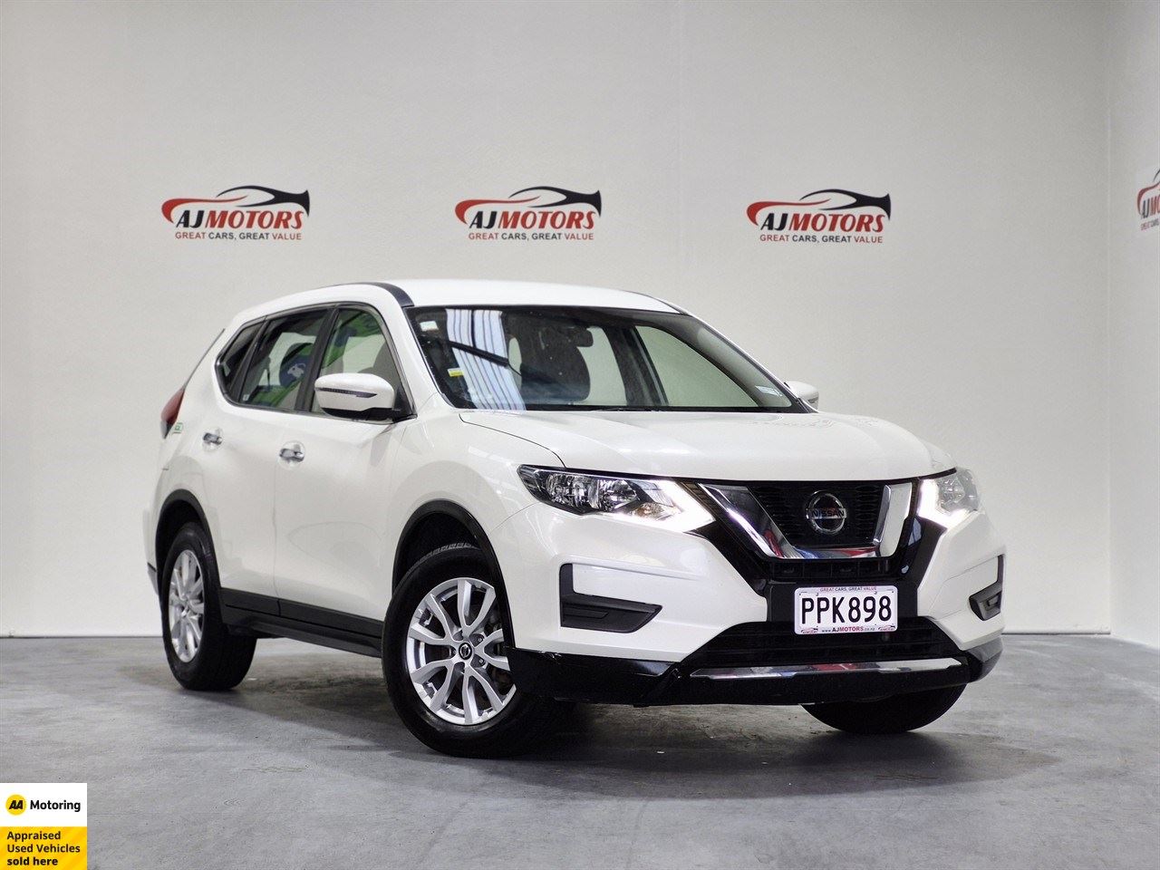 Vehicle image 1