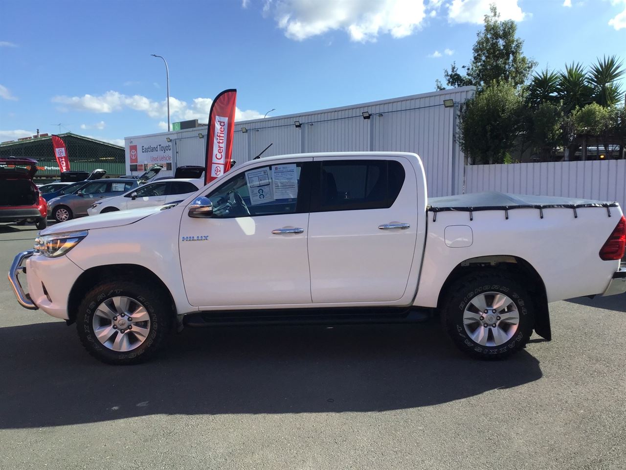 Vehicle image 4