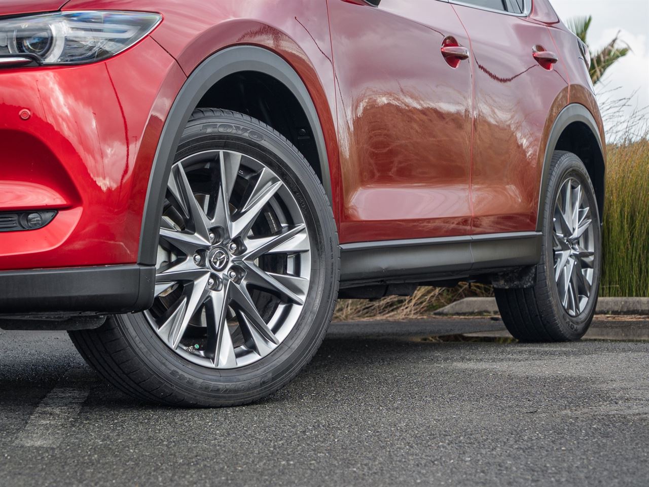 Vehicle image 5