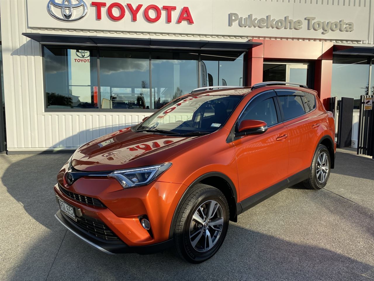 Vehicle image 1