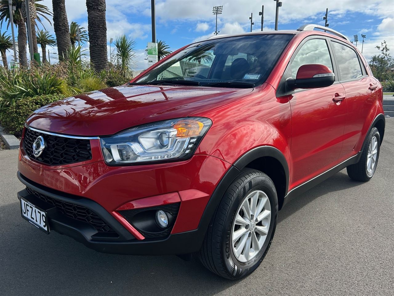 Vehicle image 3