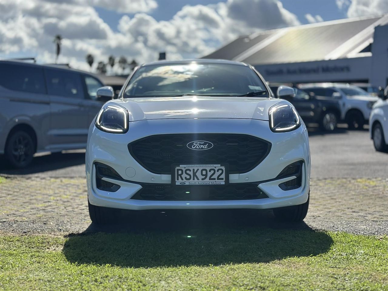 Vehicle image 2