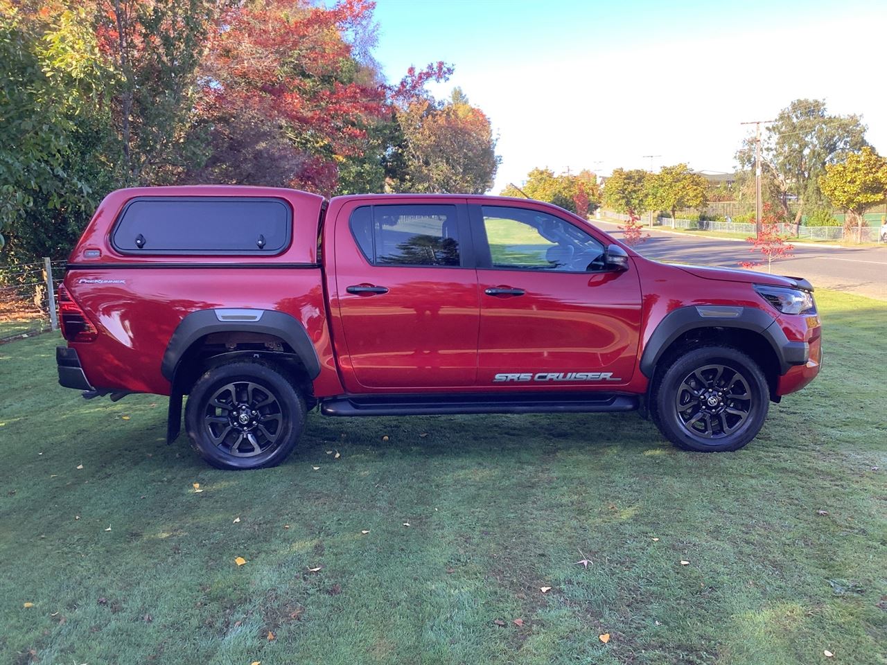 Vehicle image 4
