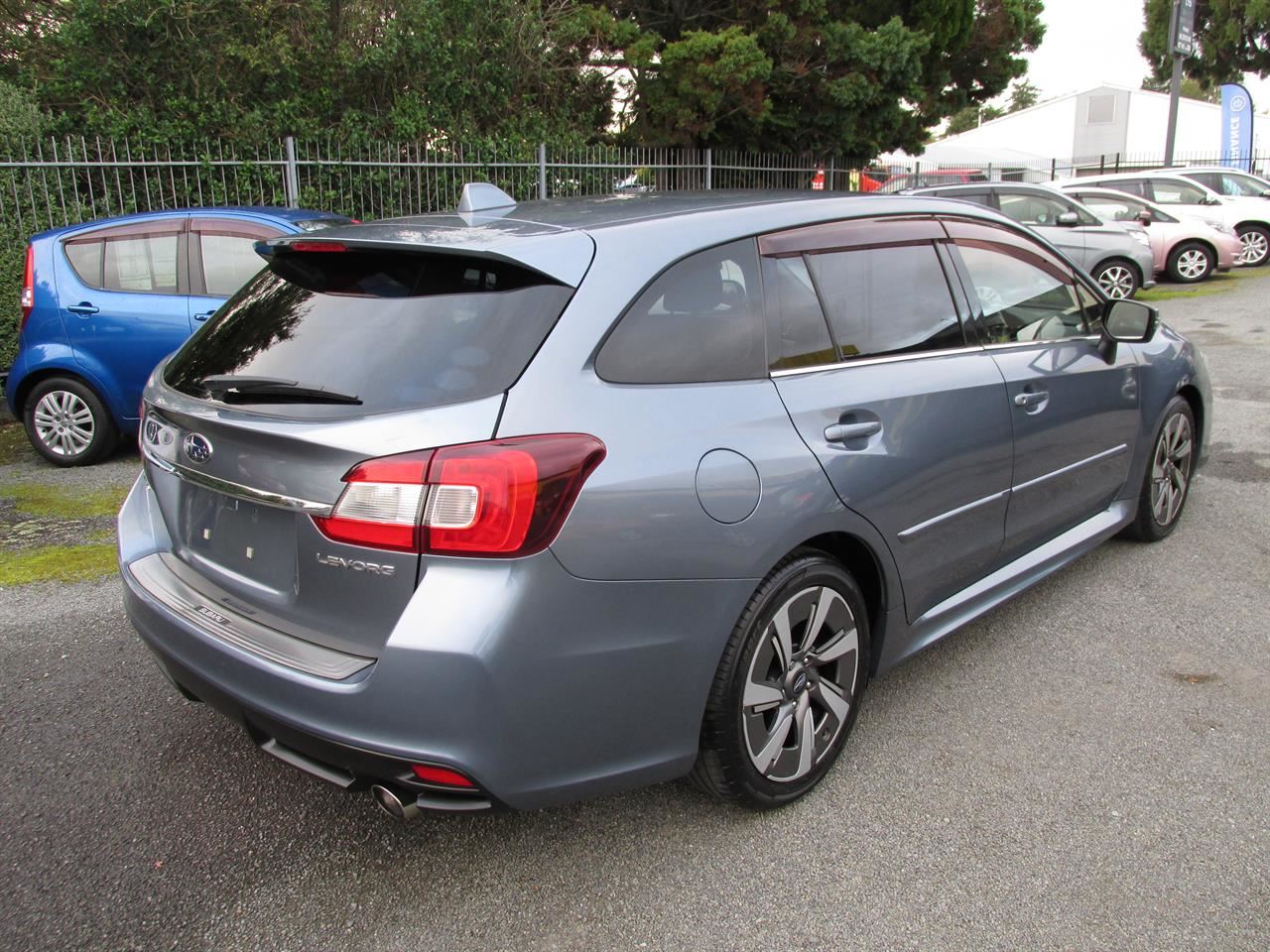 Vehicle image 3
