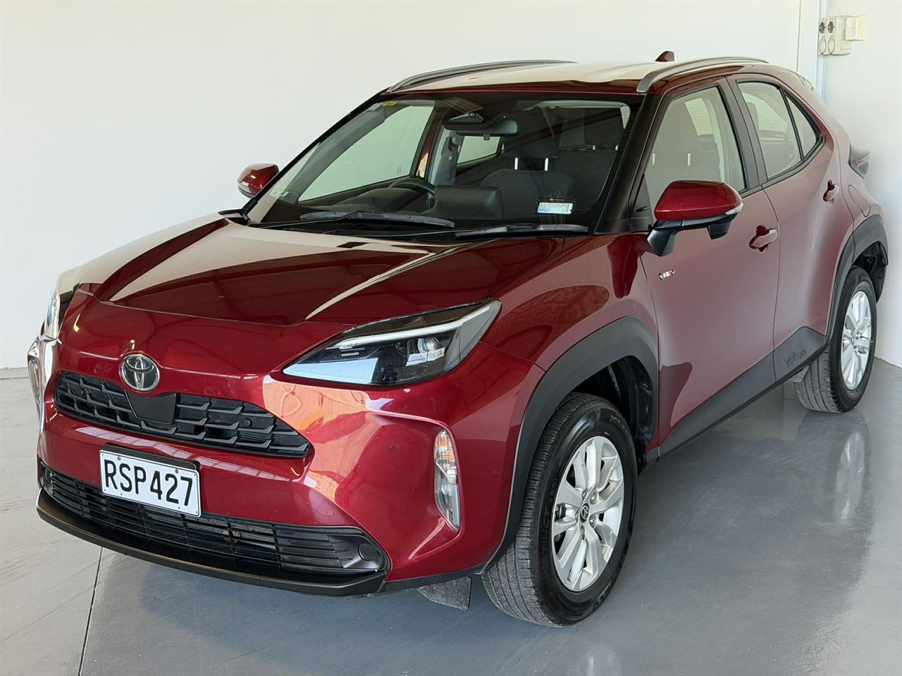 Vehicle image 3