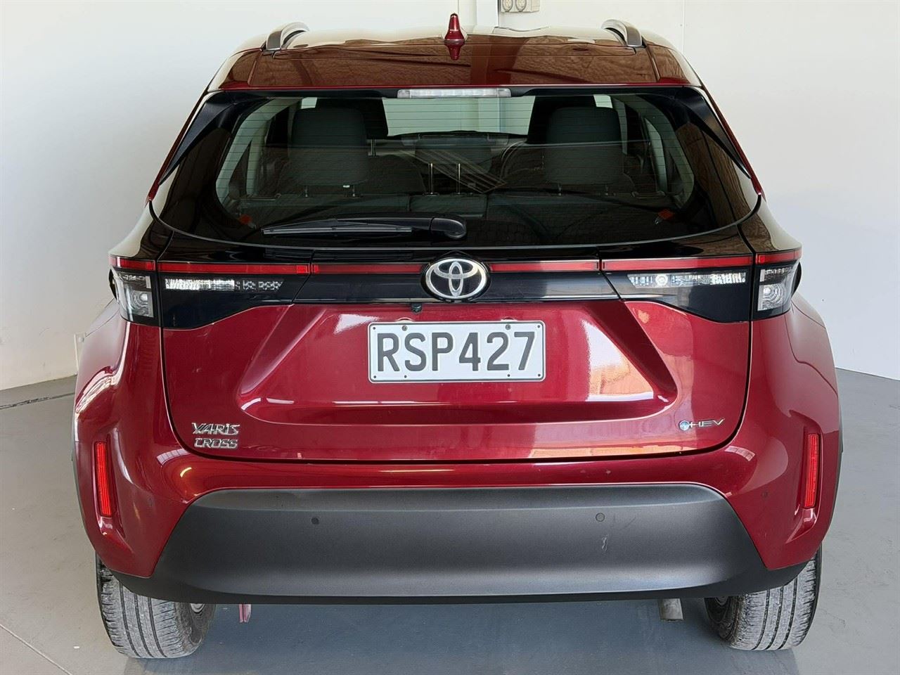 Vehicle image 5