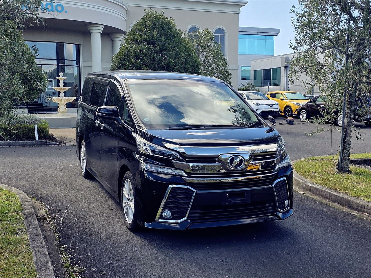 Vehicle image 1