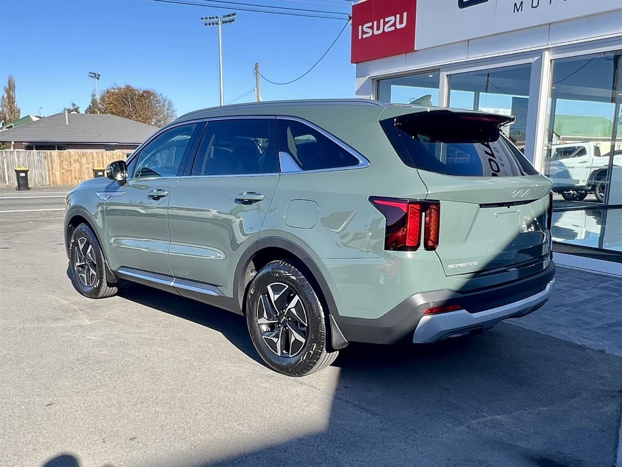 Vehicle image 3