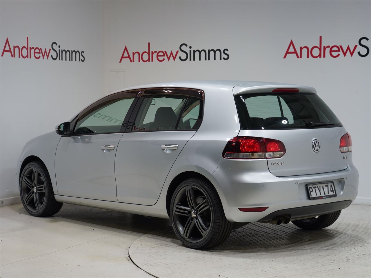 Vehicle image 2