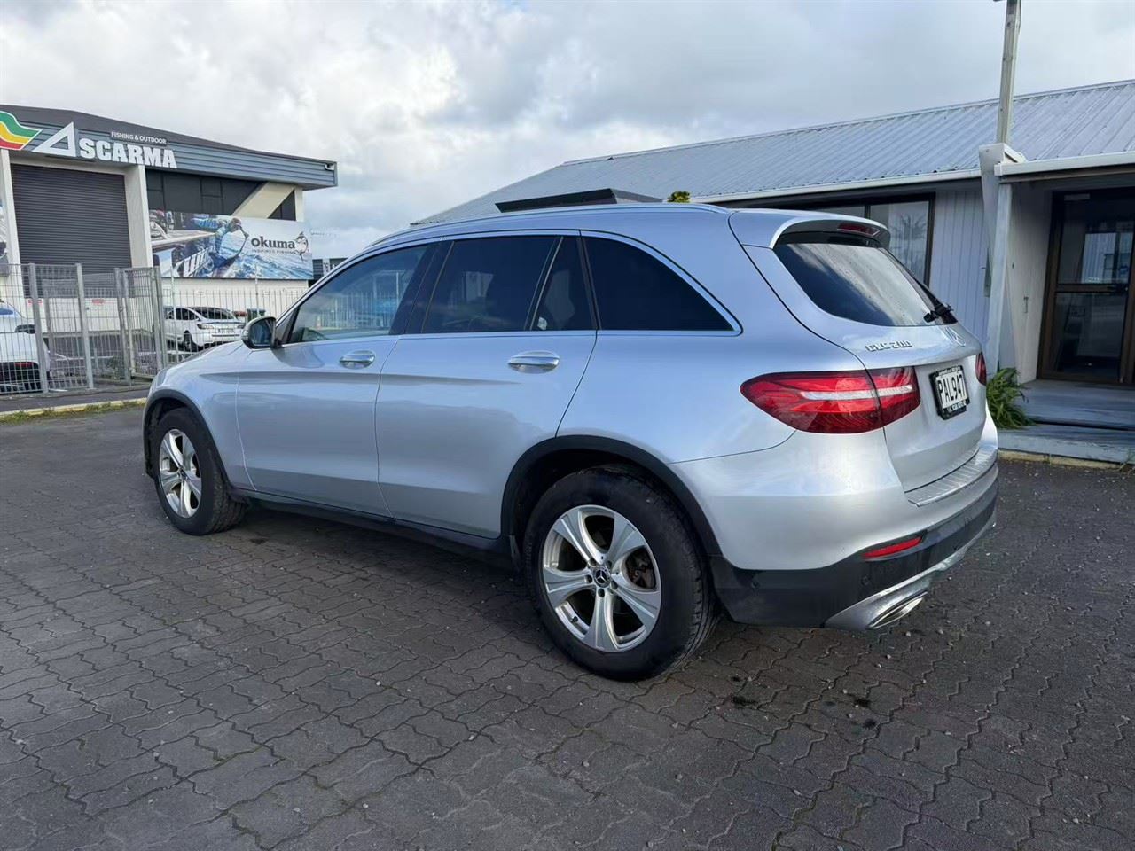 Vehicle image 5