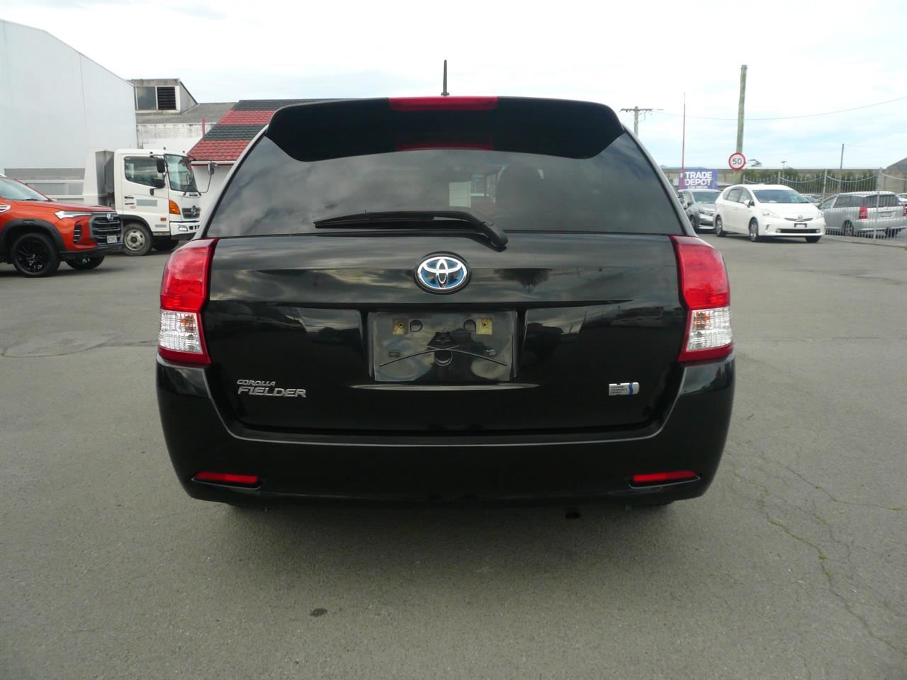 Vehicle image 5