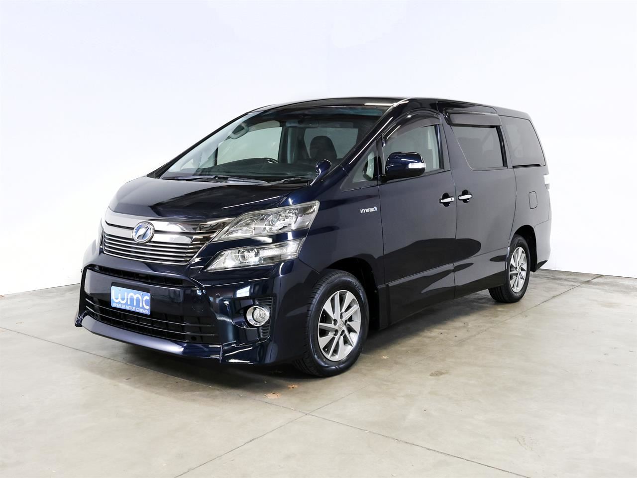 Vehicle image 4